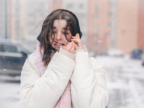 La farmacia de la Comunidad Valenciana lanza una campaña para prevenir los efectos del frio