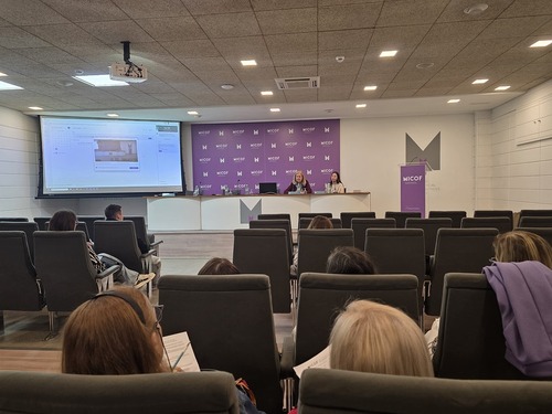 Las farmacias valencianas se vuelcan con la VIII Campaña de Fotoprotección para Pacientes con Lupus Las farmacias valencianas se vuelcan con la VIII Campaña de Fotoprotección para Pacientes con Lupus